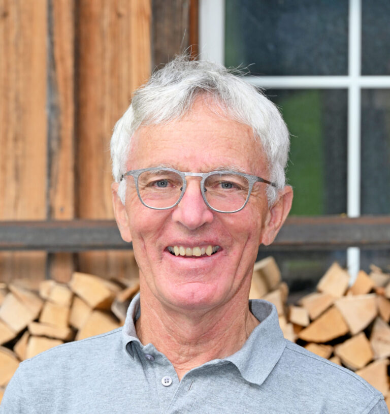 Grünpfleger Ruedi Forrer